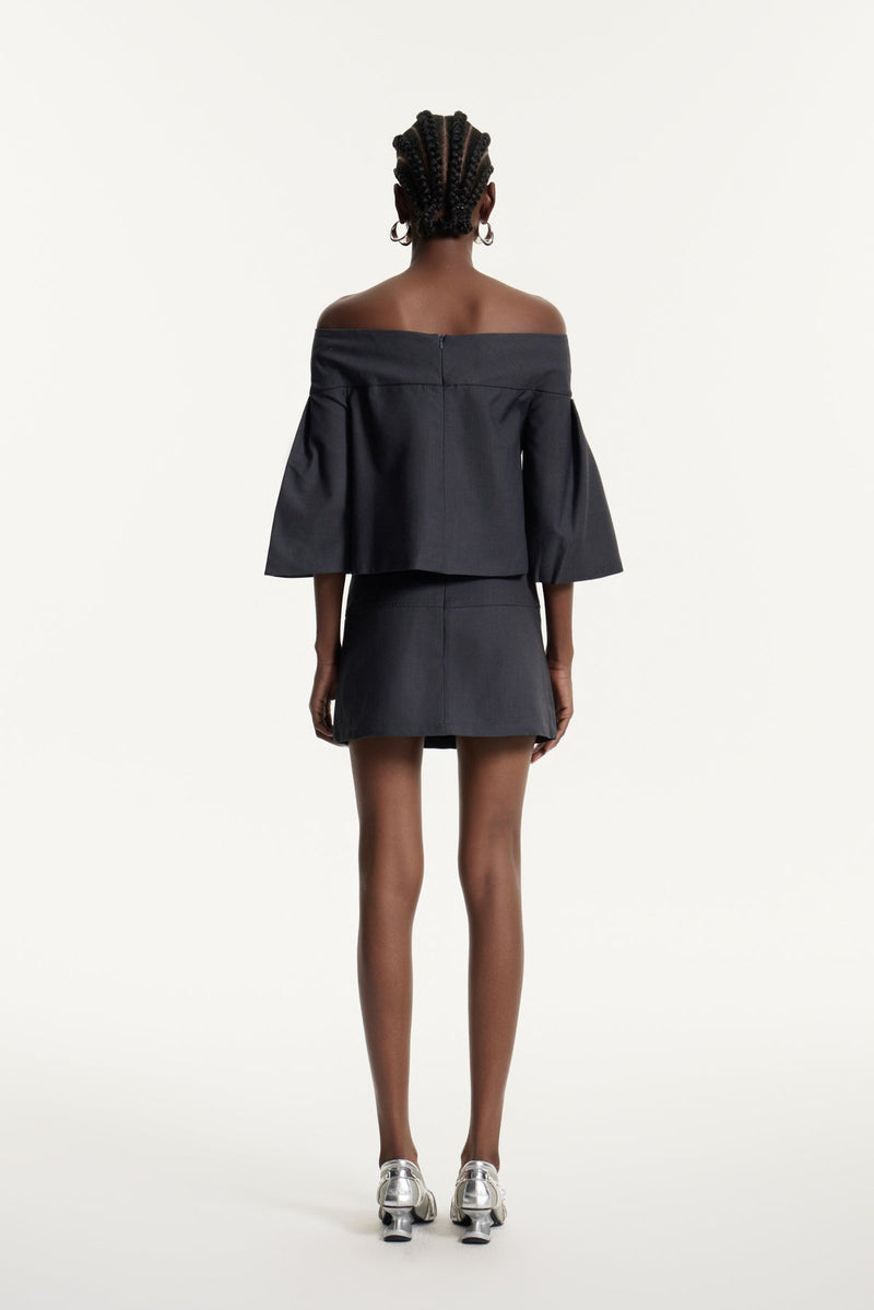 Polished Garment with an Effortless Classic Look