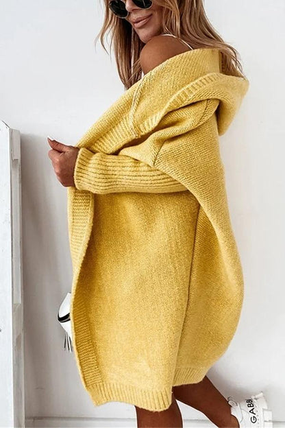 Effortlessly Elegant Cardigan with a Timeless Design