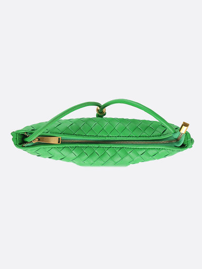 Beautifully Finished Bag in a Timeless Design