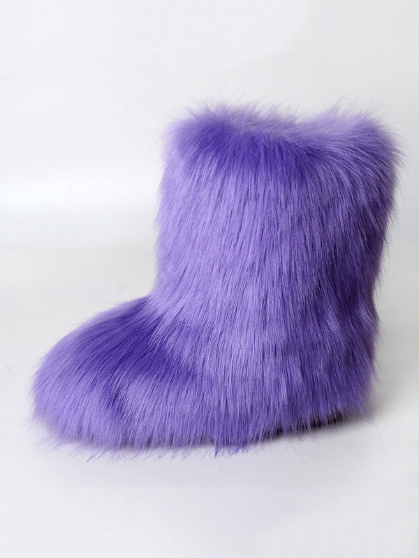 Effortlessly Elegant Boots with a Timeless Design