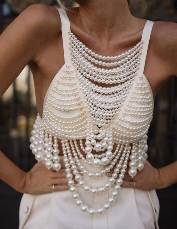 Effortlessly Elegant Top with a Timeless Design