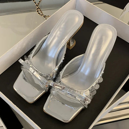 Well Tailored Heels with a Graceful Silhouette