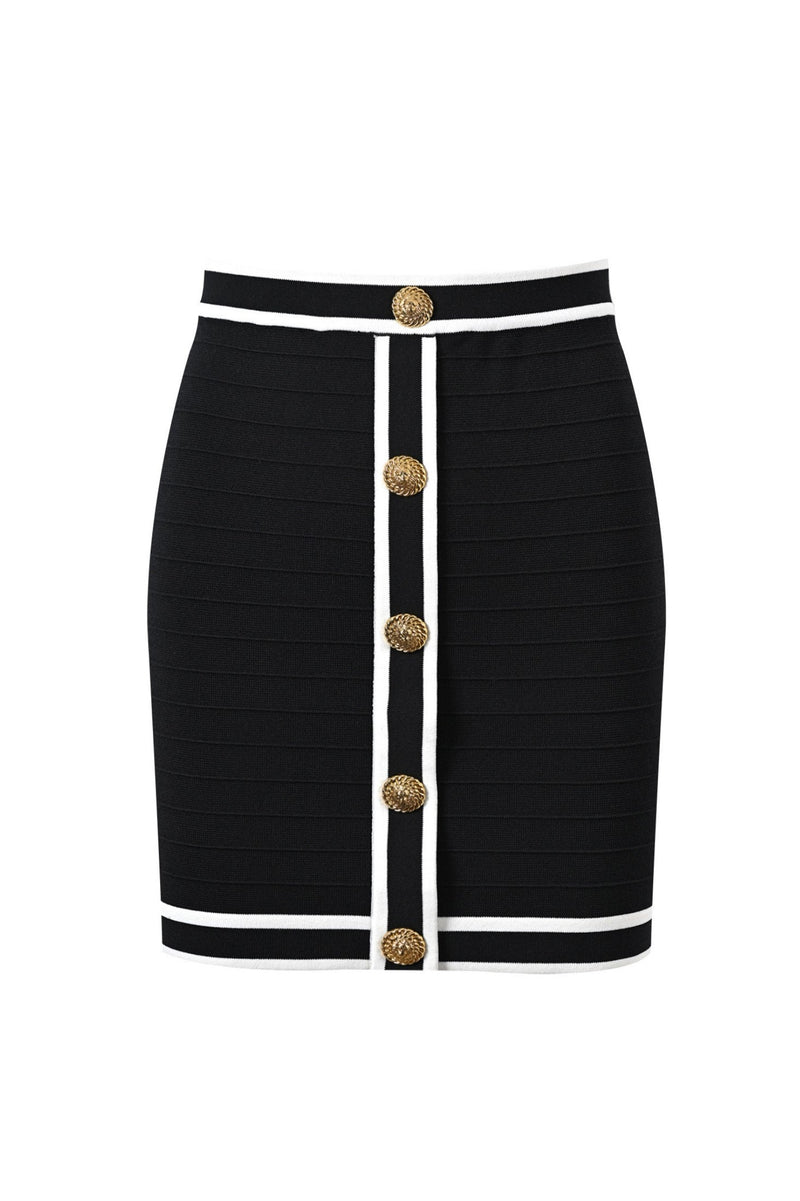 Sophisticated Garment with a Clean Classic Look