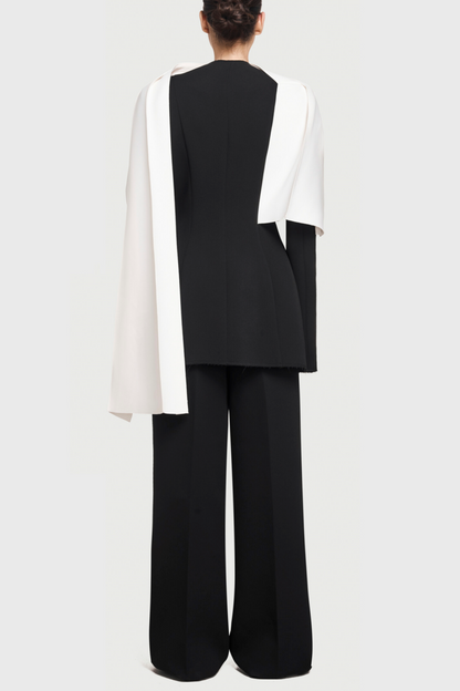 Effortlessly Elegant Garment with a Timeless Design
