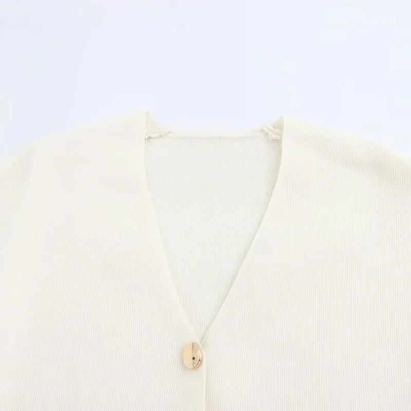 Beautifully Finished Cardigan in a Timeless Design