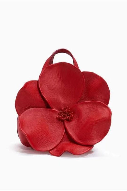 Beautifully Finished Bag in a Timeless Design
