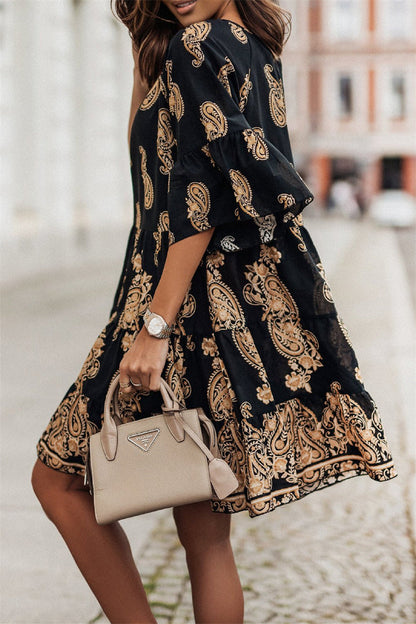 Sophisticated Dress with a Clean Classic Look