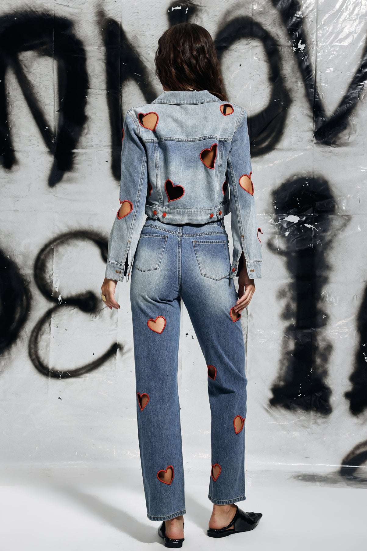 Beautifully Finished Garment in a Timeless Design
