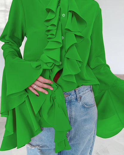 Effortlessly Elegant Blouse with a Timeless Design