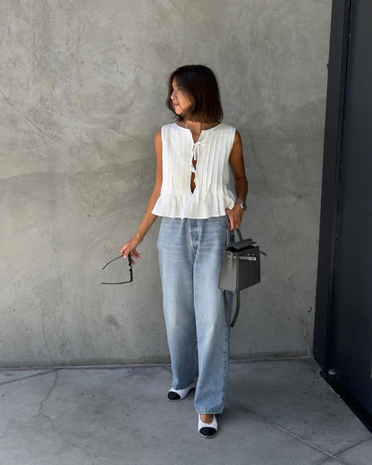 Classic Vintage Cardigan with a Flattering Fit