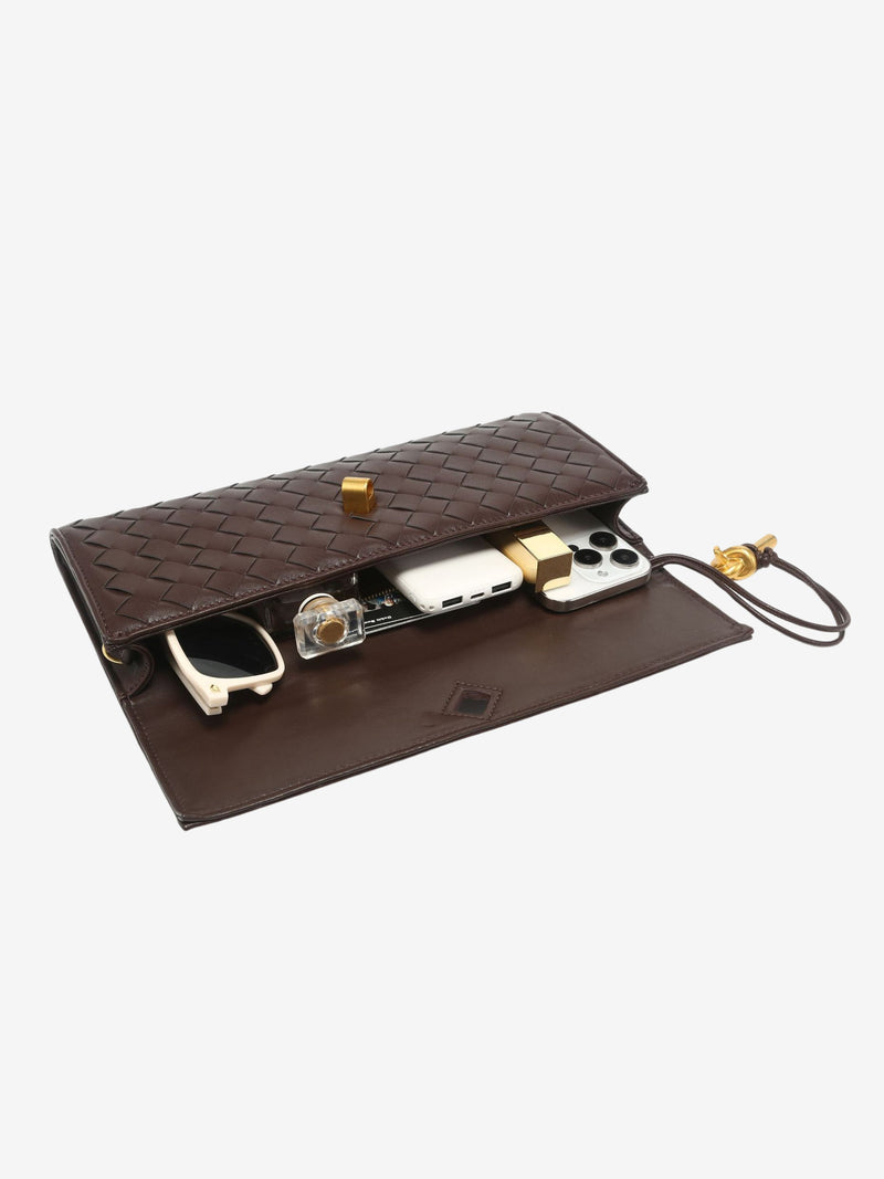 Elegantly Styled Bag for Everyday Wear