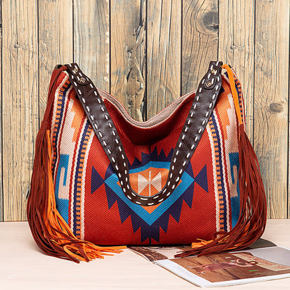 Effortlessly Elegant Bag with a Timeless Design