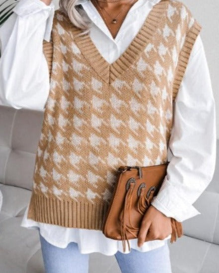 Gracefully Styled Garment for Any Occasion