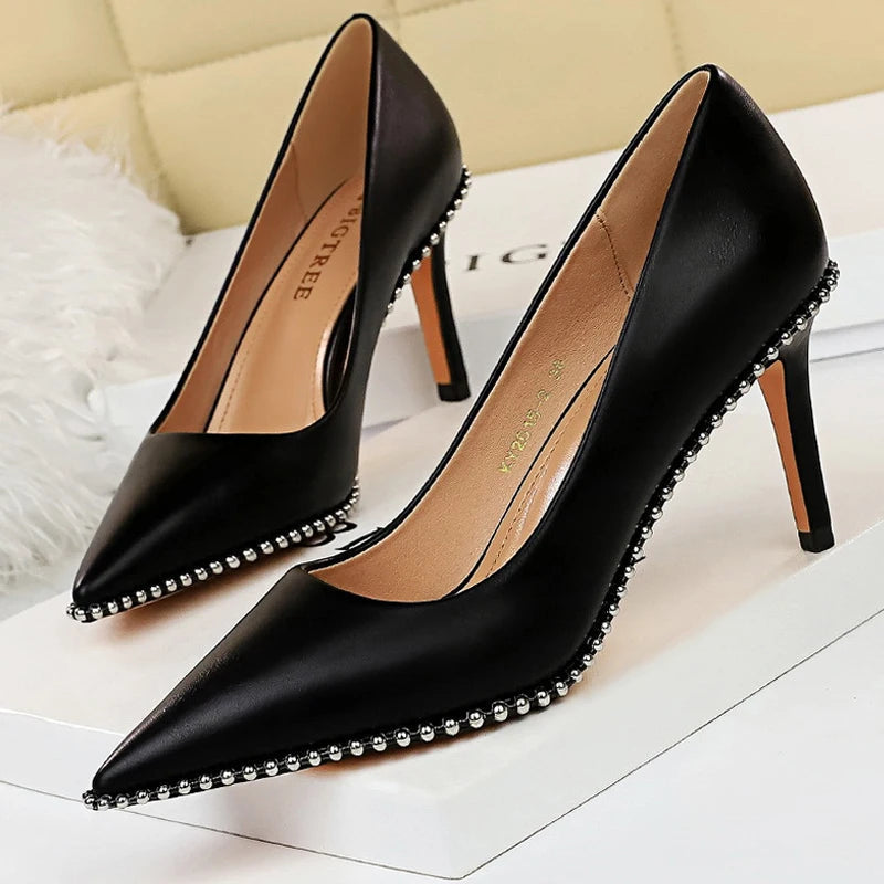 Polished Shoes with an Effortless Classic Look