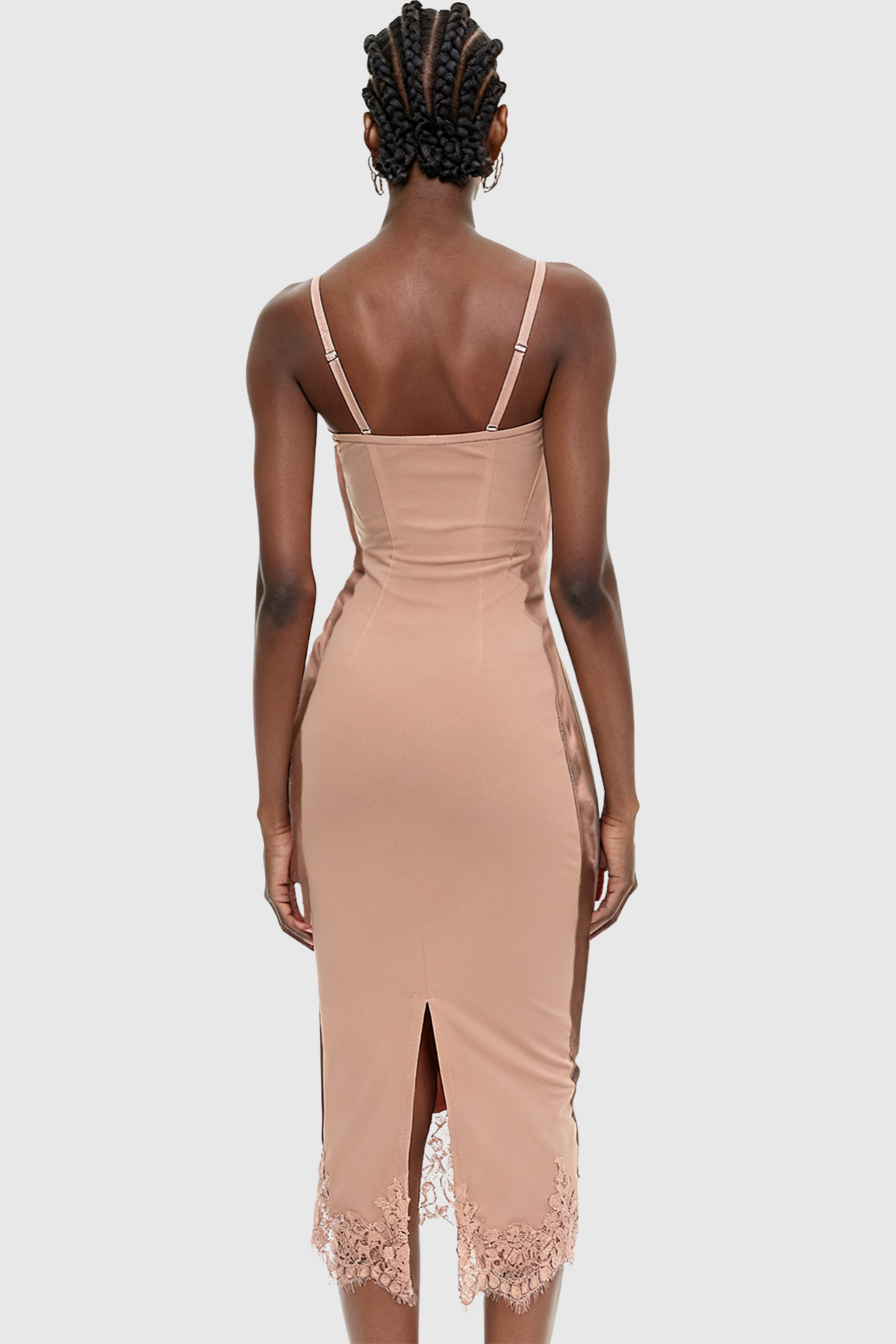 Gracefully Styled Dress for Any Occasion