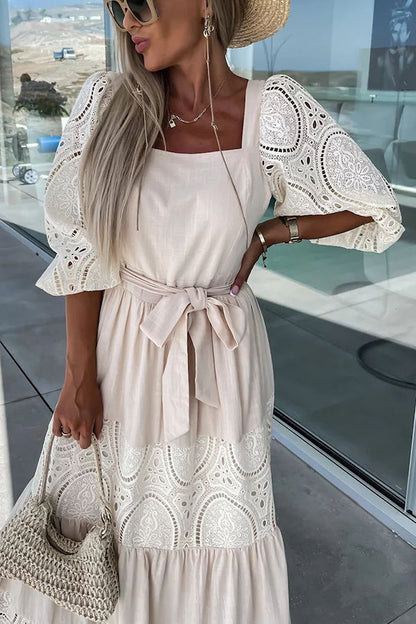 Effortlessly Elegant Dress with a Timeless Design