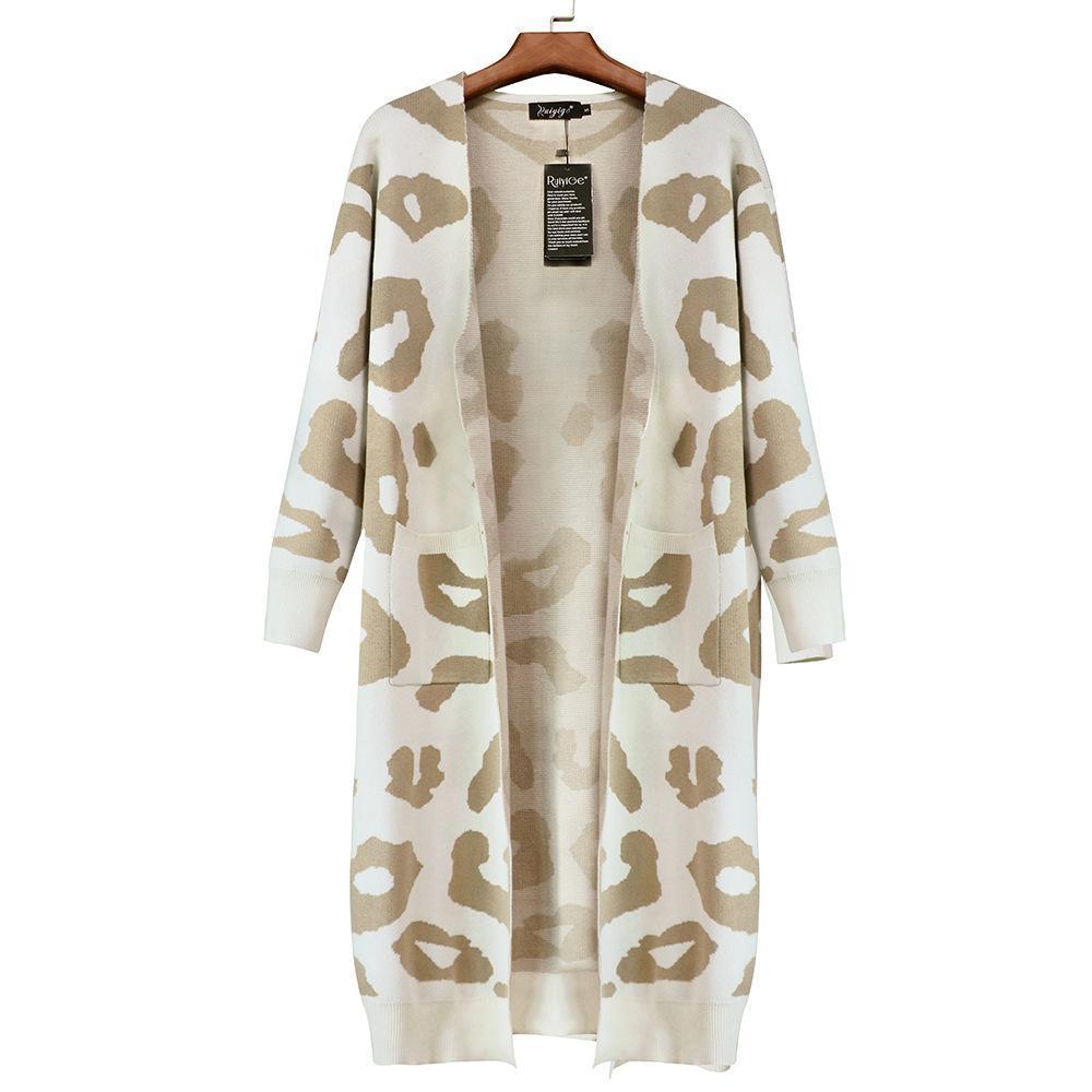 Effortlessly Elegant Cardigan with a Timeless Design