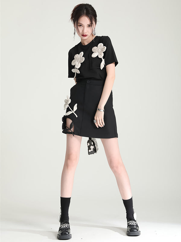 Well Tailored T-Shirt with a Graceful Silhouette