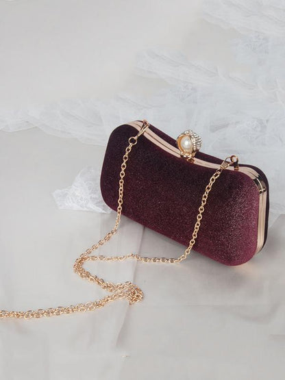 Classic Vintage Bag with a Flattering Fit