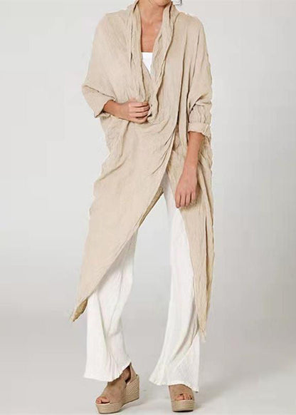 Sophisticated Blouse with a Clean Classic Look