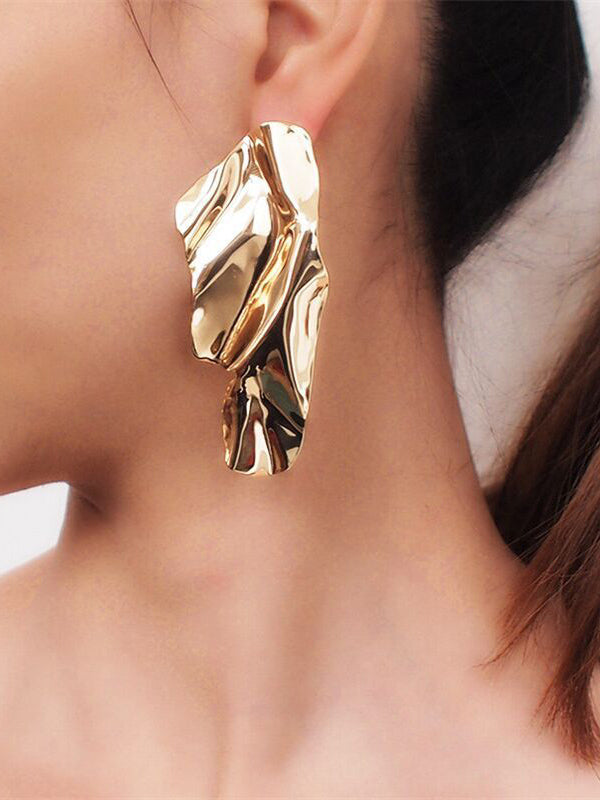 A Vintage Style Garment with Delicate Timeless Details