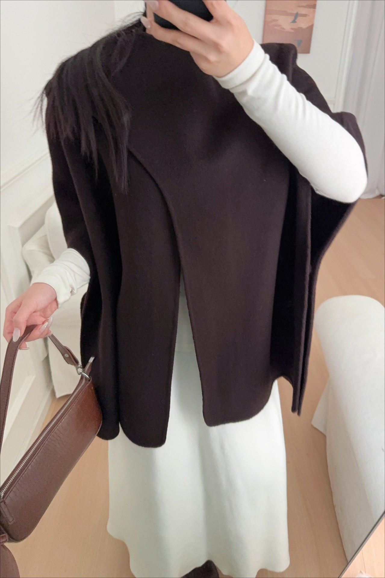 Effortlessly Elegant Coat with a Timeless Design