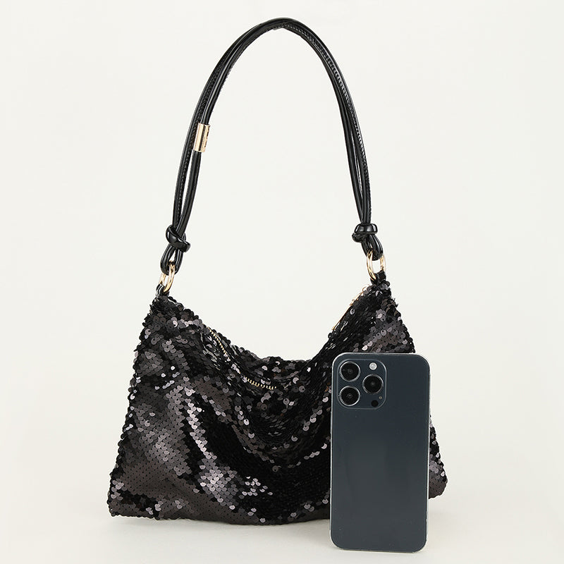 Polished Bag with an Effortless Classic Look
