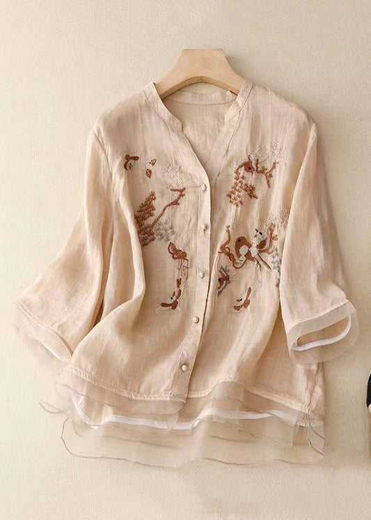 Well Tailored Shirt with a Graceful Silhouette