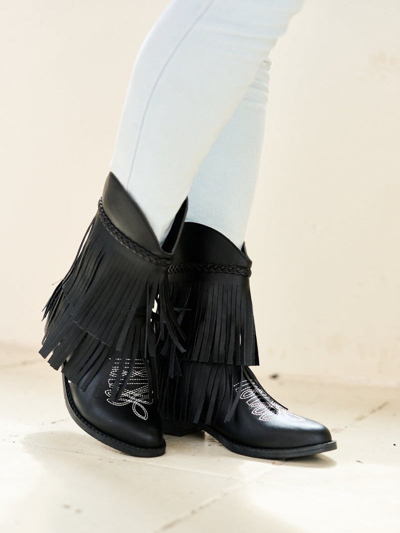 Beautifully Crafted Boots in a Classic Style