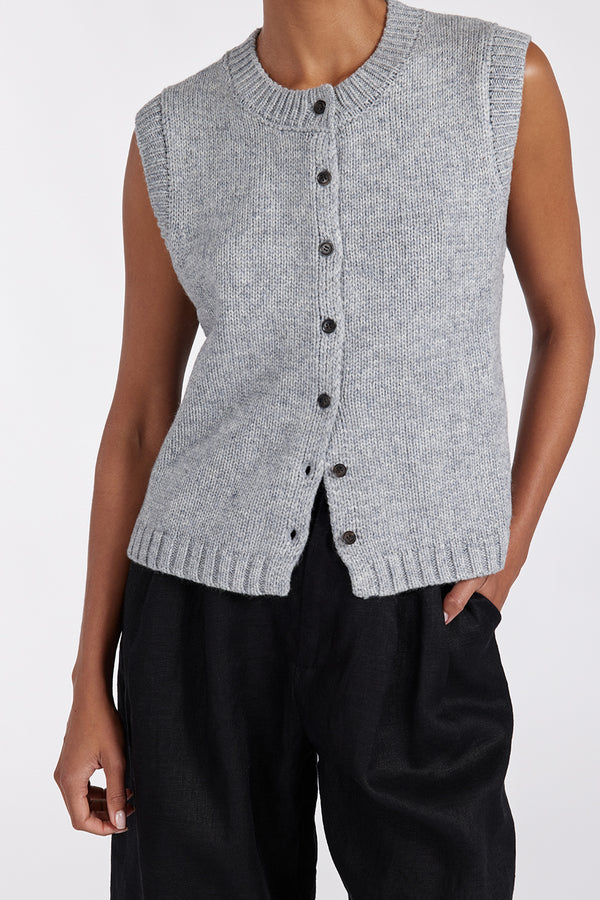 Effortlessly Elegant Garment with a Timeless Design