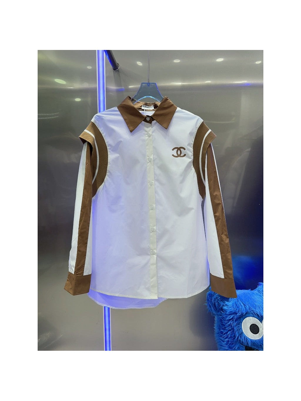 Beautifully Crafted Shirt in a Classic Style
