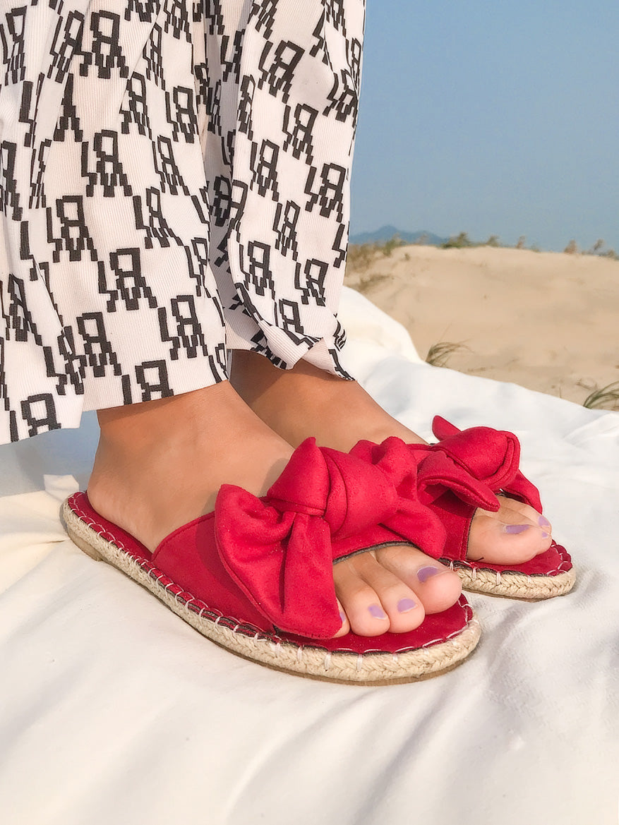 Beautifully Crafted Sandals in a Classic Style