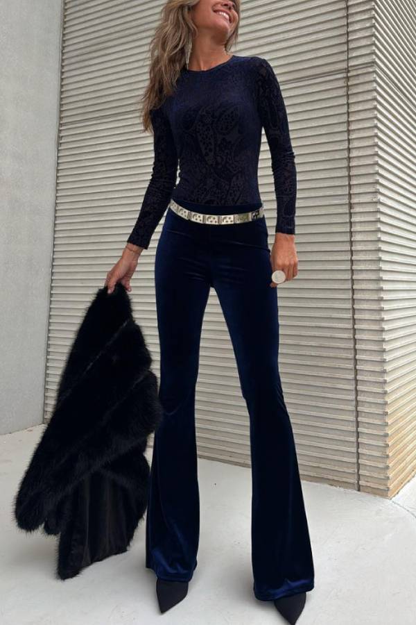 Gracefully Styled Pants for Any Occasion