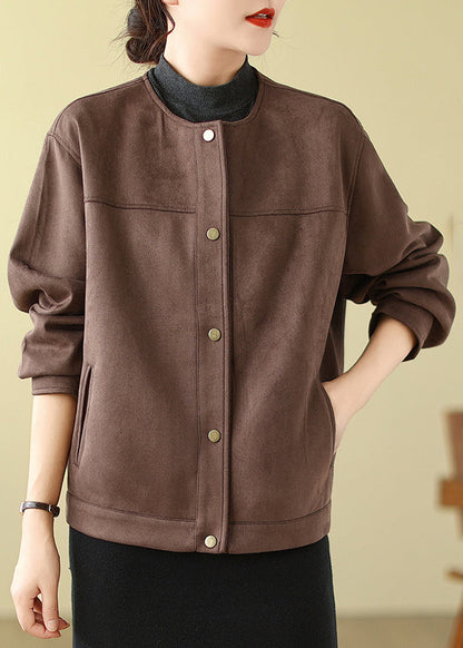 Well Tailored Coat with a Graceful Silhouette