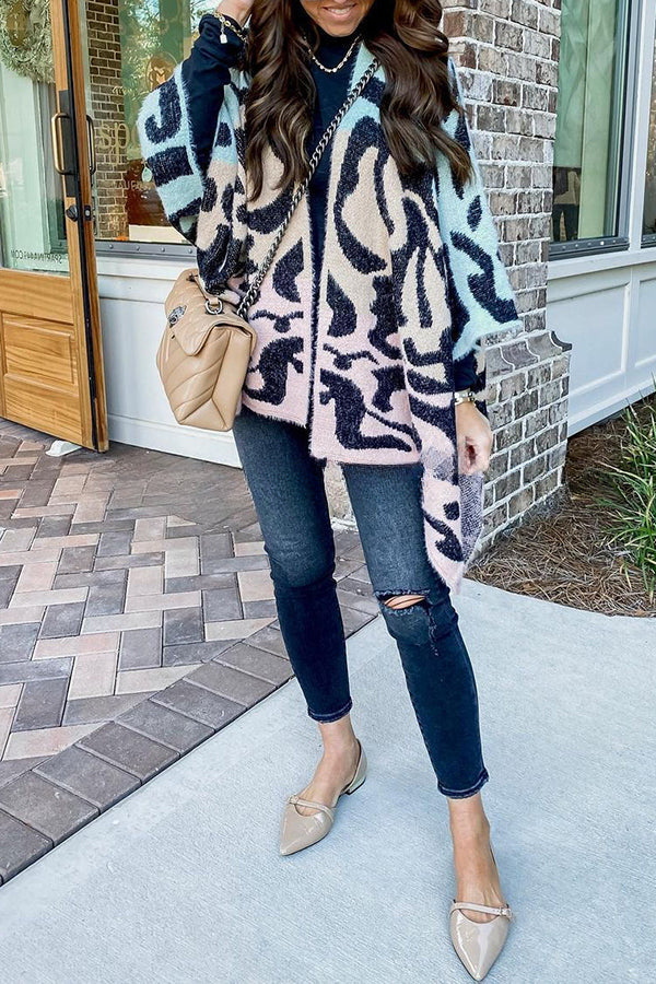 Beautifully Finished Cardigan in a Timeless Design