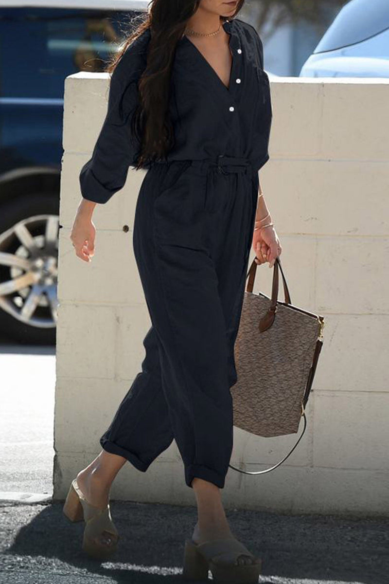 Sophisticated Garment with a Clean Classic Look