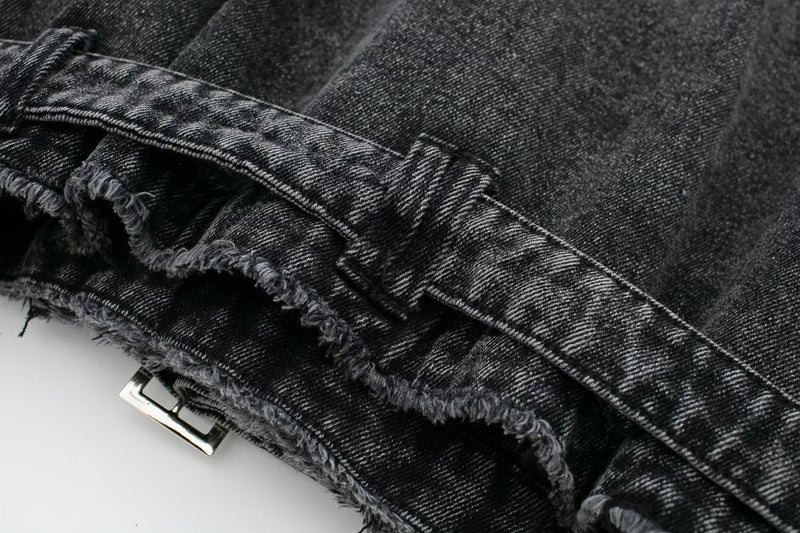 Gracefully Styled Coat for Any Occasion