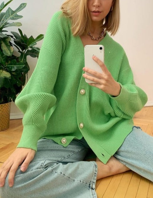 Elegantly Styled Cardigan for Everyday Wear