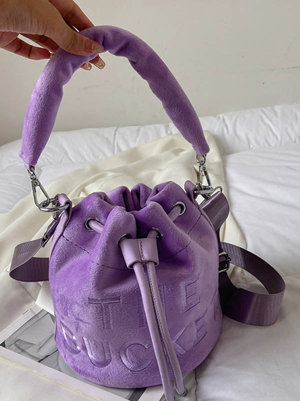 Well Tailored Bag with a Graceful Silhouette