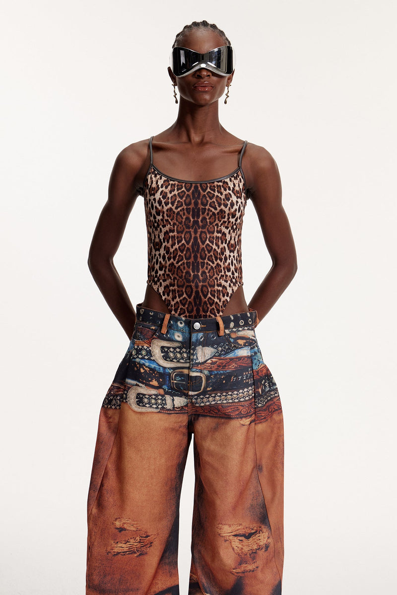 Gracefully Styled Garment for Any Occasion