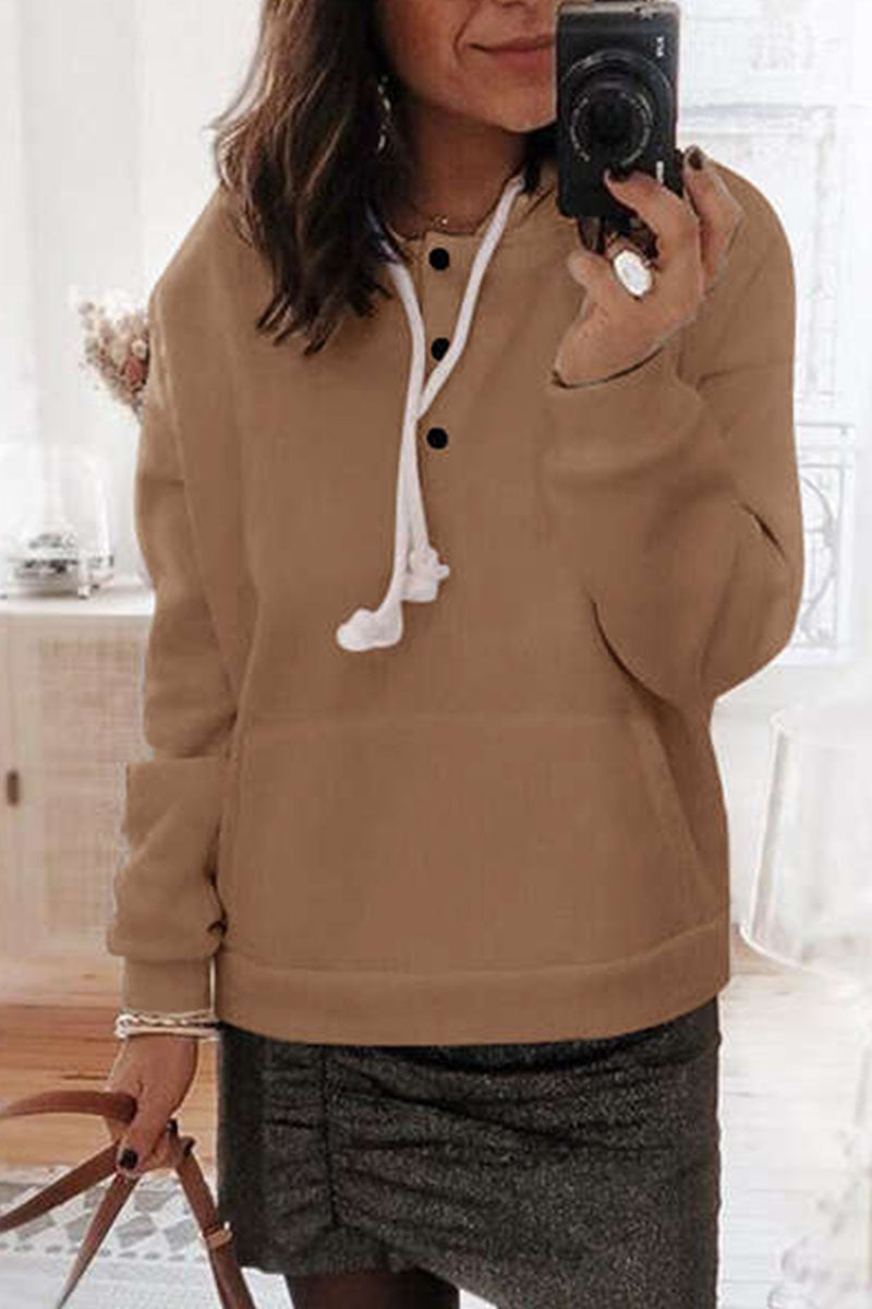 Effortlessly Elegant Top with a Timeless Design