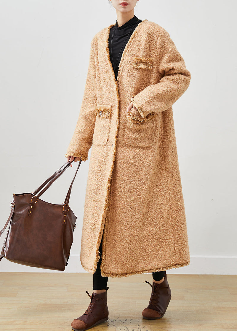 Beautifully Finished Coat in a Timeless Design