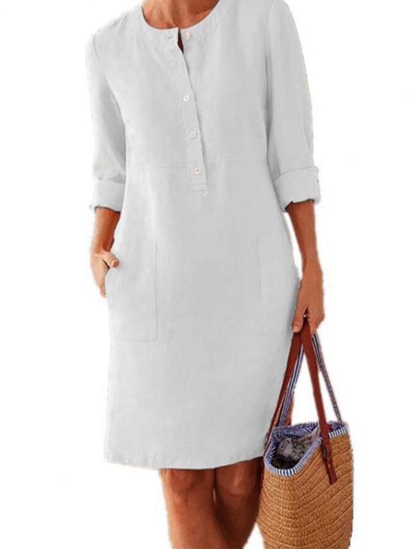 Beautifully Finished Dress in a Timeless Design