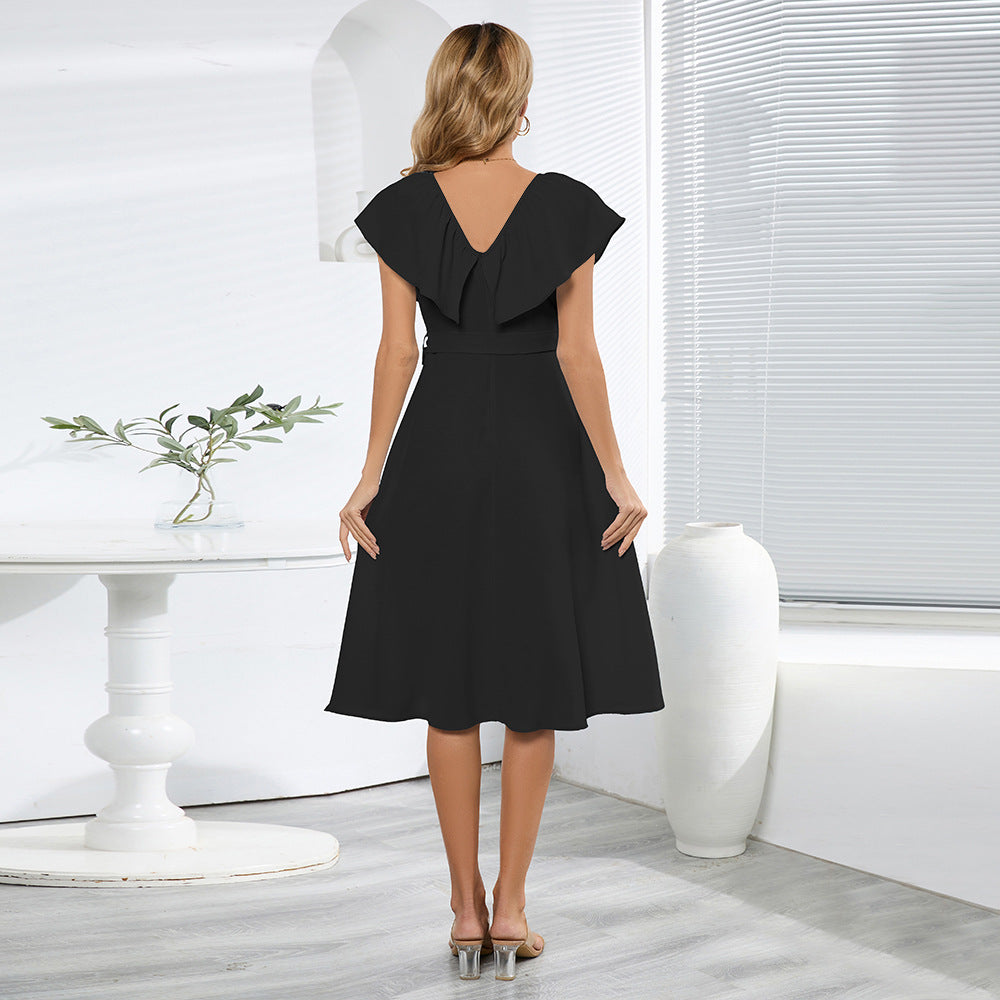 Classic Vintage Dress with a Flattering Fit