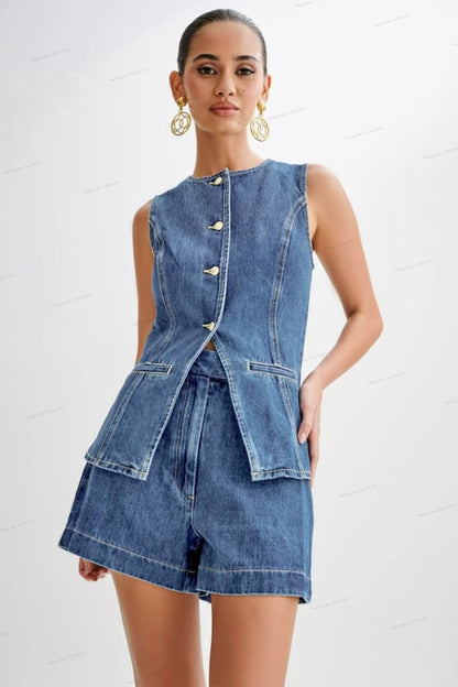 Gracefully Styled Garment for Any Occasion