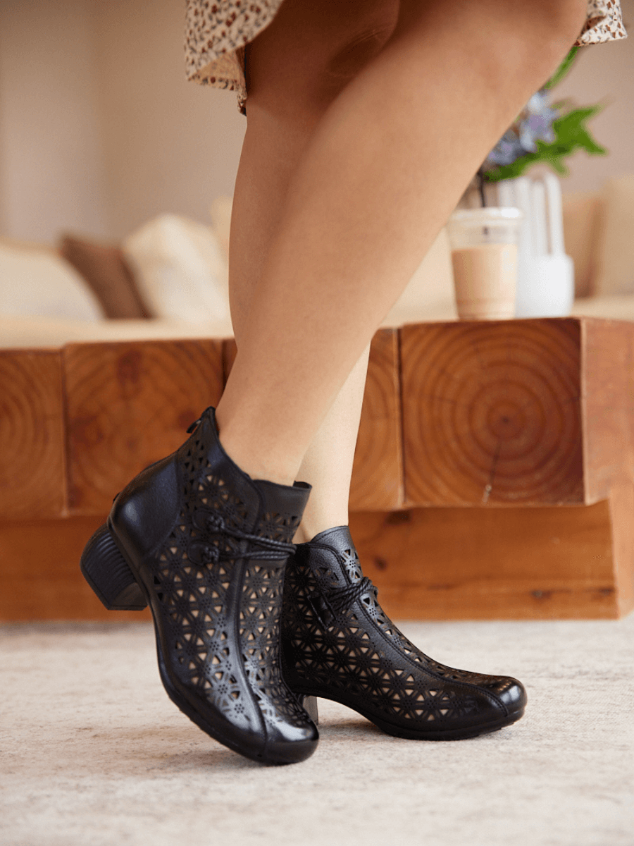 Classic Vintage Boots with a Flattering Fit