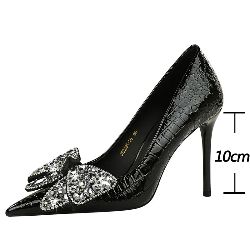 Beautifully Crafted Garment in a Classic Style