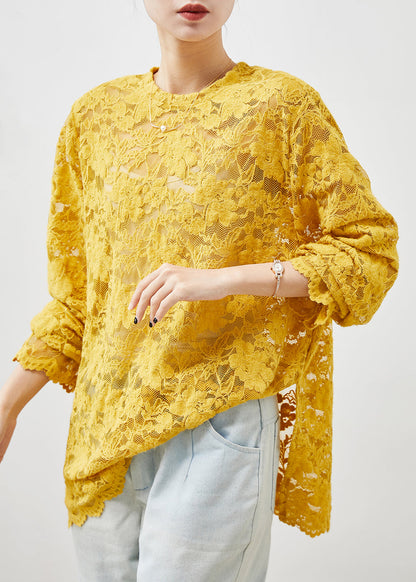 Well Tailored Top with a Graceful Silhouette