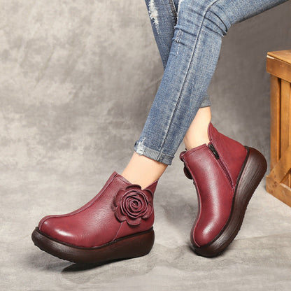 Well Tailored Boots with a Graceful Silhouette