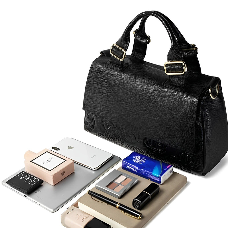 Well Tailored Bag with a Graceful Silhouette